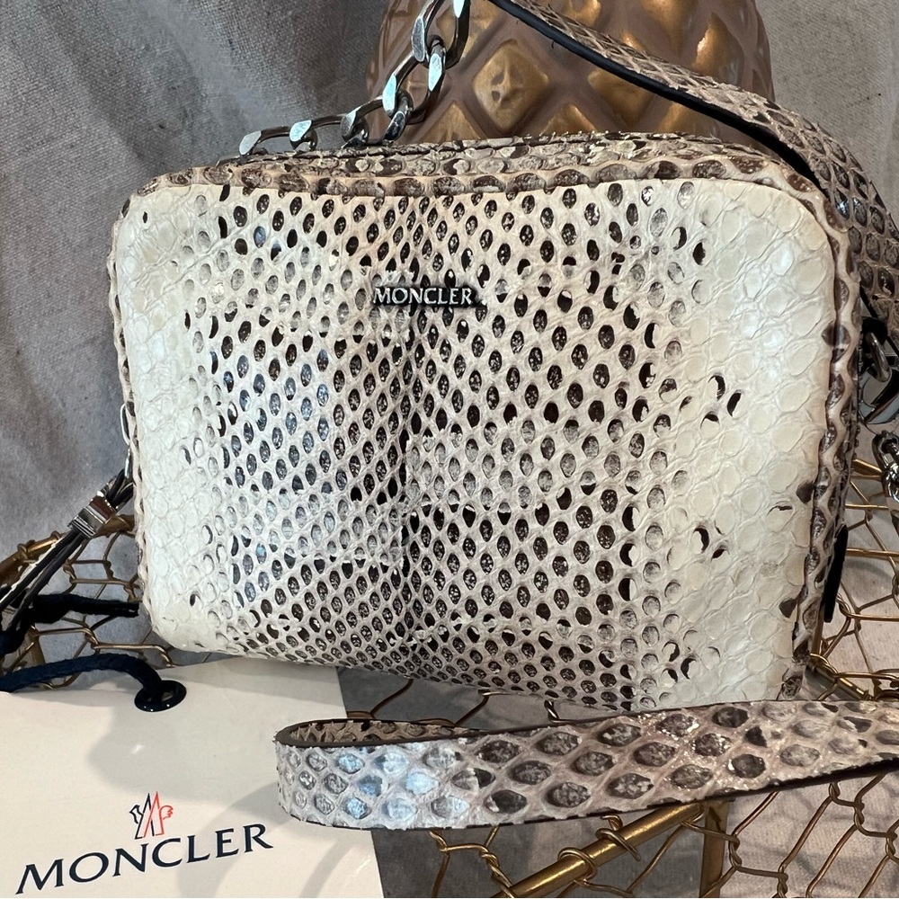Moncler Cream and Gray Snake Print LUISA Crossbody Bag - Picture 2 of 9